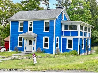 698 N Abington Rd, Waverly Township, PA, 18411