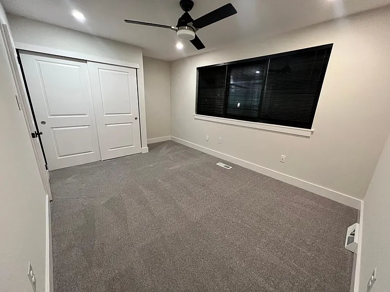 501 N Orange St #C2 — Photo 10