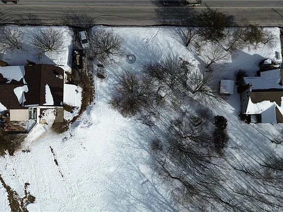 4th image of LOT Mapleton Rd