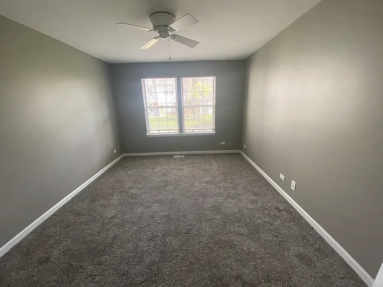 2111 Camden Ln #2111 — Photo 9