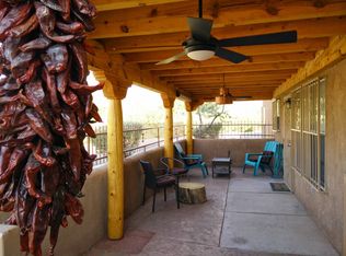 1735 Violetas Rd NW, Albuquerque, NM 87104
