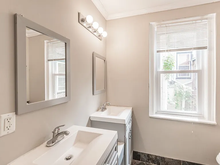 1606 Rodman St — Photo 12