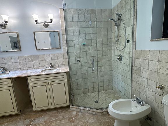 5th image of 304 Columbus Ave #4AD