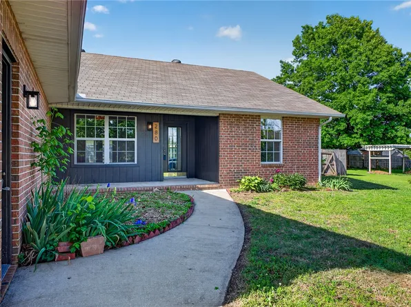 280 Wilson Dr, Gentry, AR 72734
