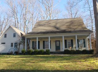 22109 King William Rd, West Point, VA 23181