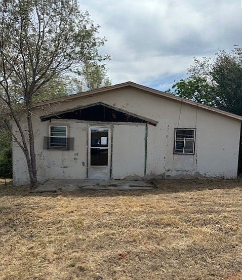 1st image of 113 Robert Lee St