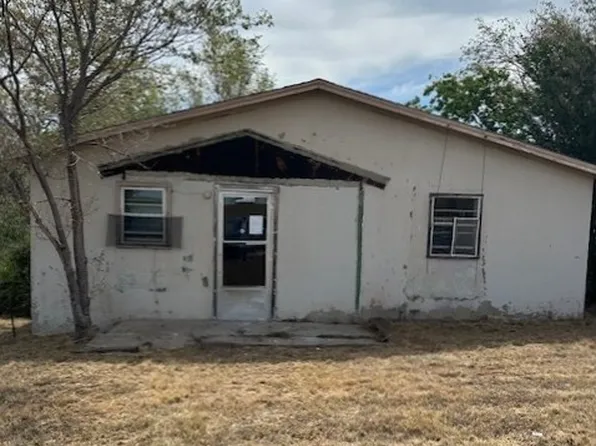 113 Robert Lee St, Sweetwater, TX 79556