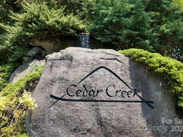 135 Mountaintop Pkwy #19, Lake Lure, NC 28746