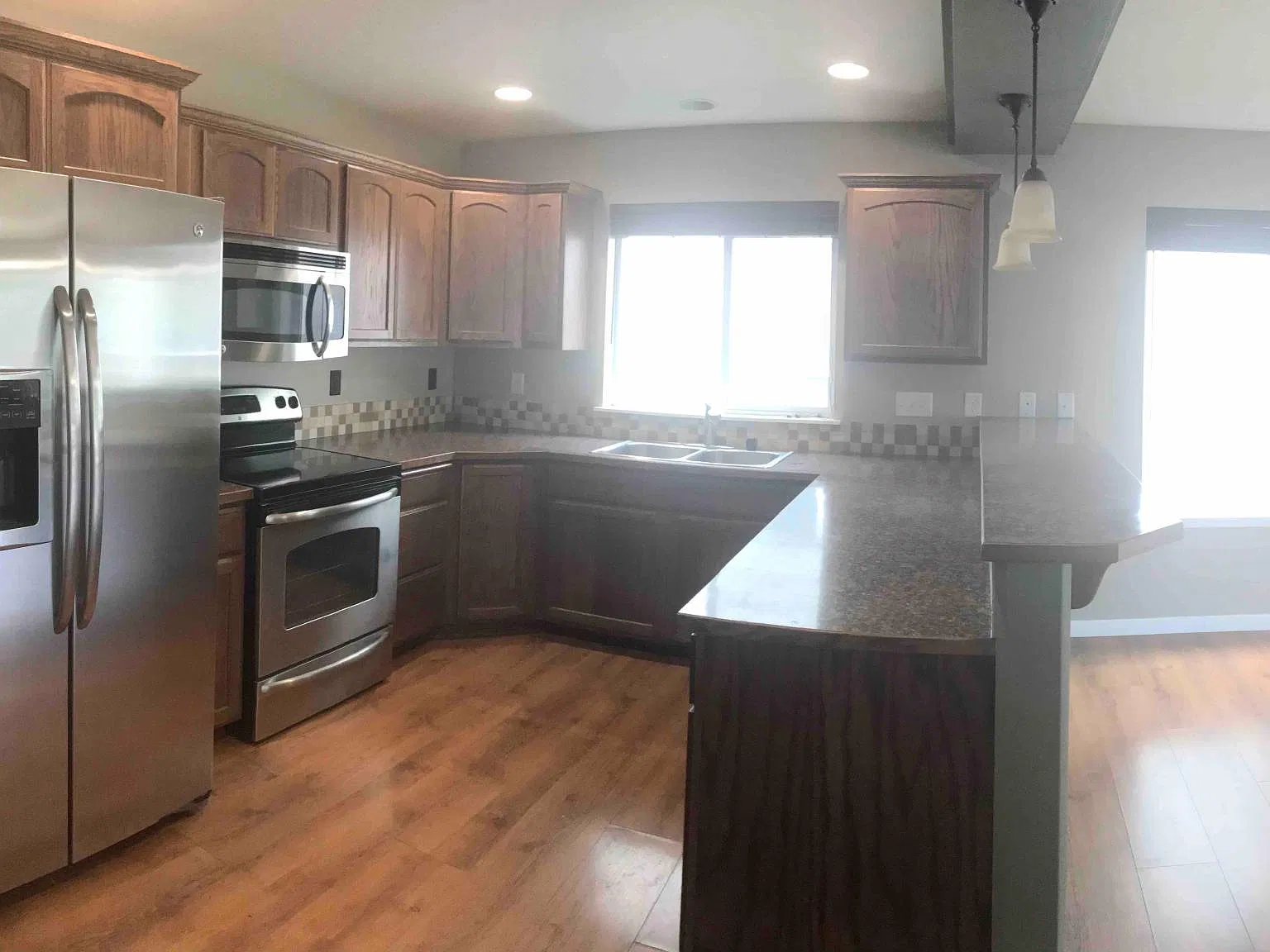 3717 S Harrison St — Photo 2