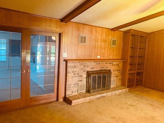 2nd image of 3010 Portsmouth Dr
