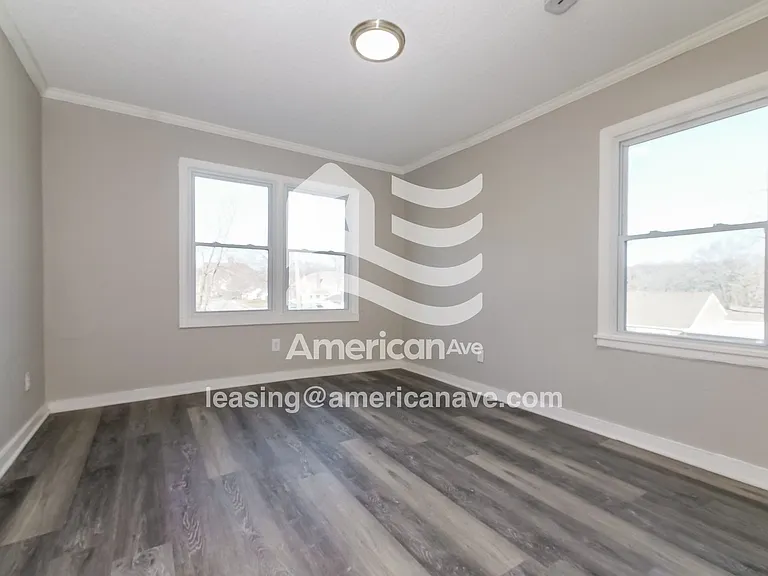 756661_005_wm_-_living_room_13593273.jpg