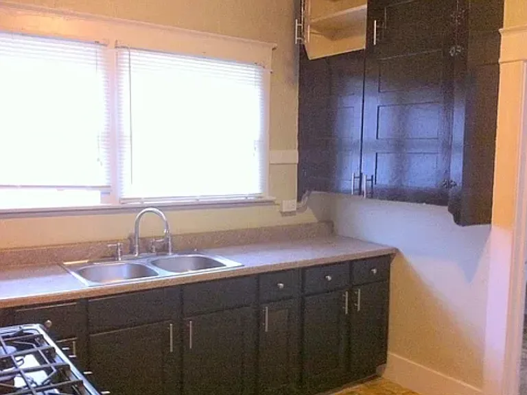 1014 SE Pine St #1-2-4B — Photo 7