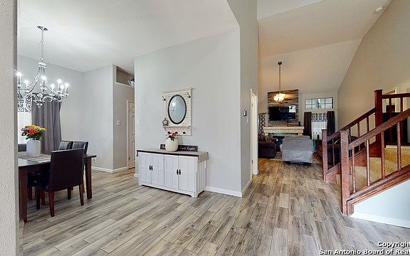 3rd image of 7075 Beech Trail Dr