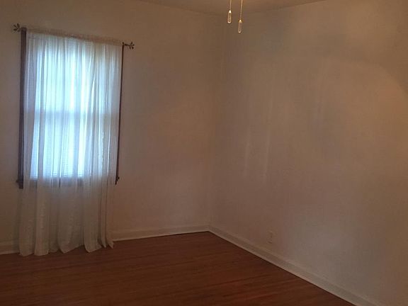 2nd image of 1251 Olive St