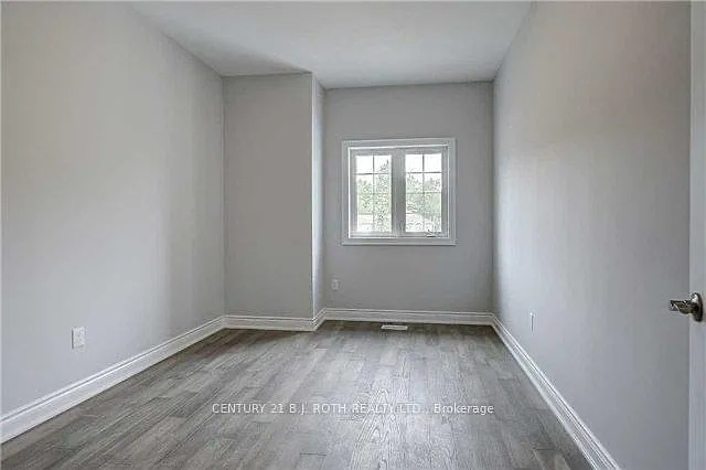 189 Patterson Rd #UPPER LEVEL — Photo 10