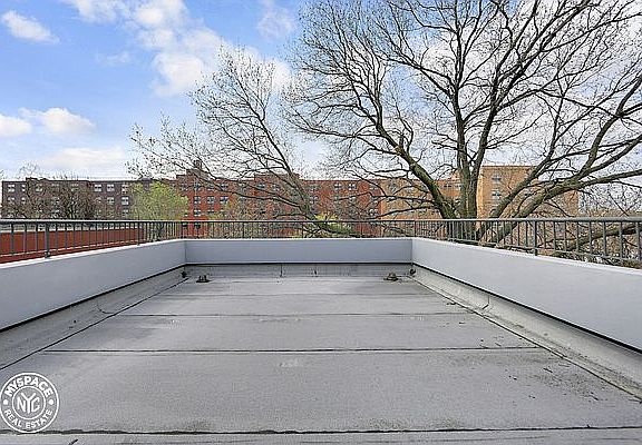 4th image of 832 Herkimer St #7K