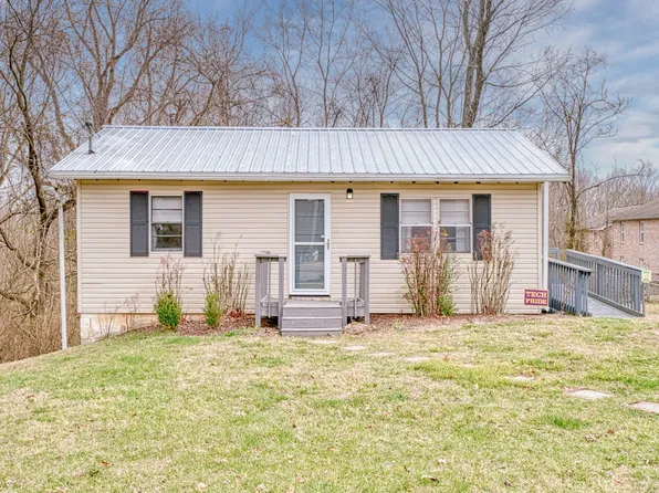 1325 Carolina Ave, Cookeville, TN 38501