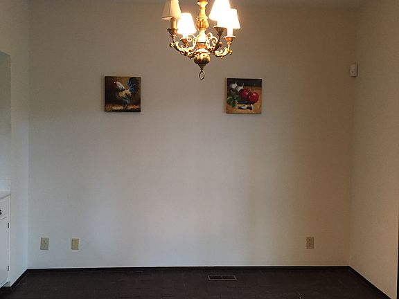 2nd image of 2009 S Lakeshore Dr