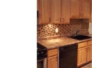 820 Greenhill Rd, Sharon Hill, PA 19079