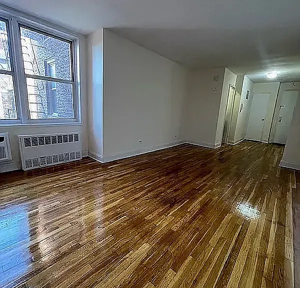 3323 Nostrand Ave #4B — Photo 1