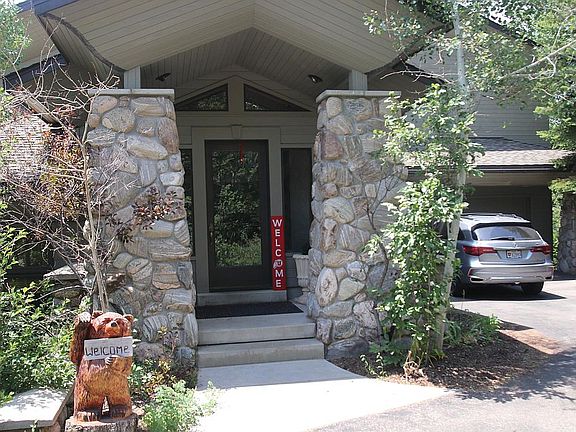 2nd image of 7359 N Tall Oaks Dr