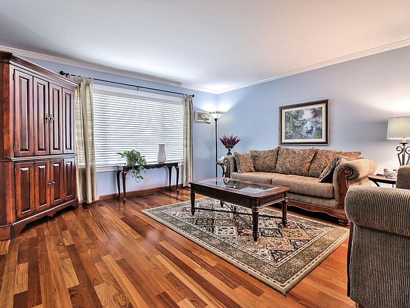 5th image of 6655 San Anselmo Way