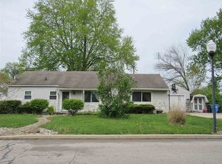 137 Hilltop Dr, Columbia City, IN
