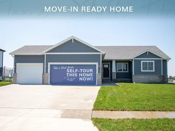 10219 73rd St S, Horace, ND 58047