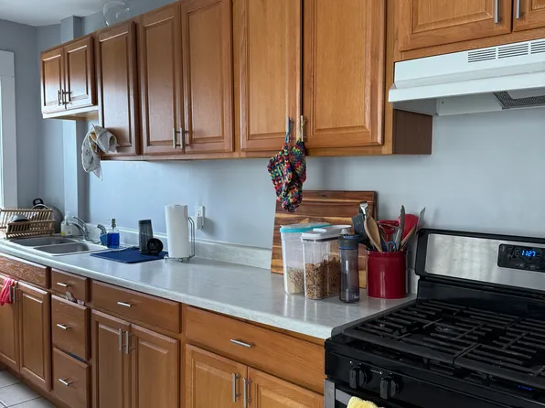 317-319 New York Ave #2, Providence, RI 02905