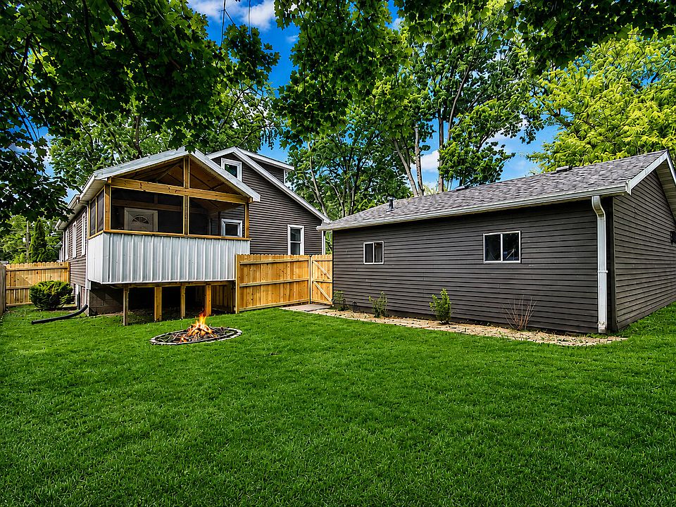 609 W North St, Crown Point, IN 46307 | MLS #839621 | Zillow