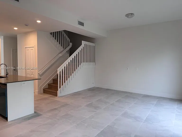 34435 SW 189th Ct — Photo 3