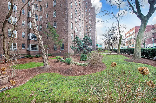 Sold by Corcoran | media 4