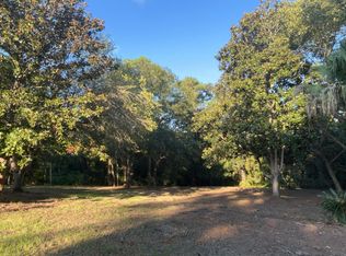 3064 Pabst Rd, Ocean Springs, MS 39564