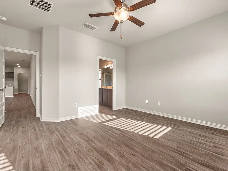 5502 Cibolo Pass — Photo 10