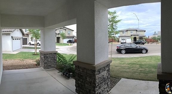 4th image of 194 Sylvia Ct
