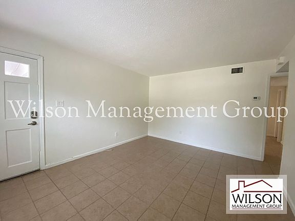 2nd image of 1111 Washington Ave APT 3