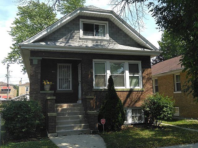 1st image of 3141 S 52nd Ct
