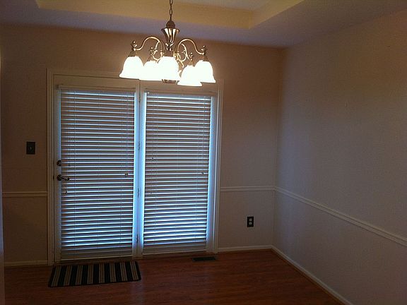 Dinning Area/door to deck