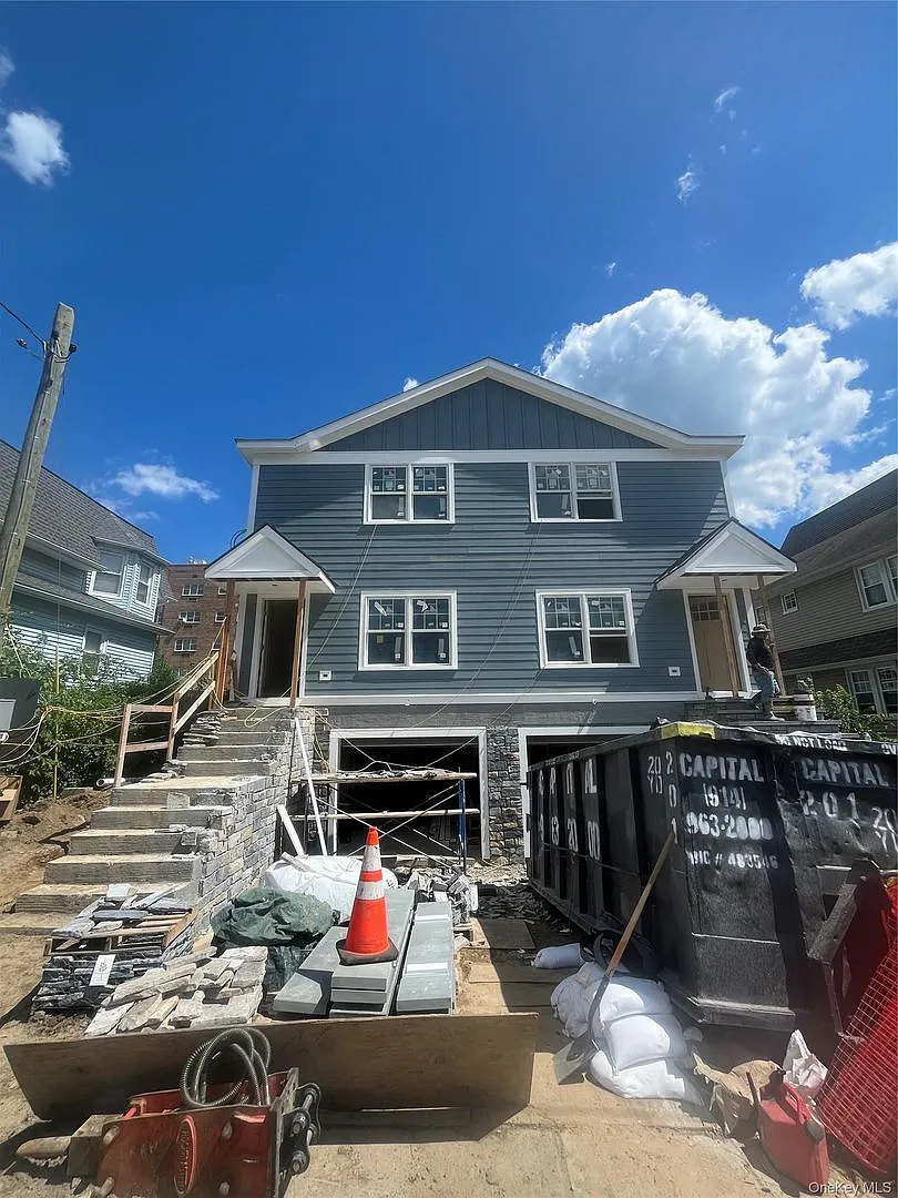 3 bed, 3.5 bath, 2106 sqft, $7,800 — Photo 3