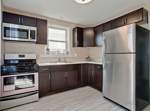 2nd image of 6849 S Kedvale Ave
