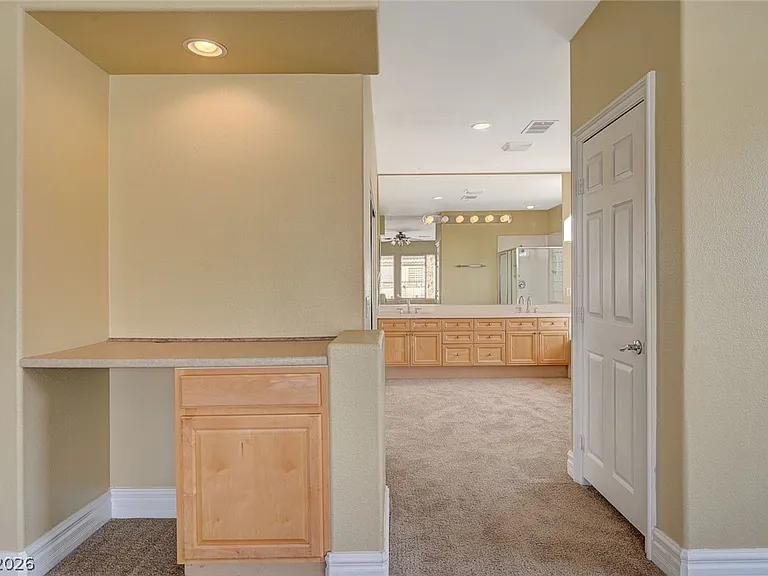 9462 Castillana Ct — Photo 42