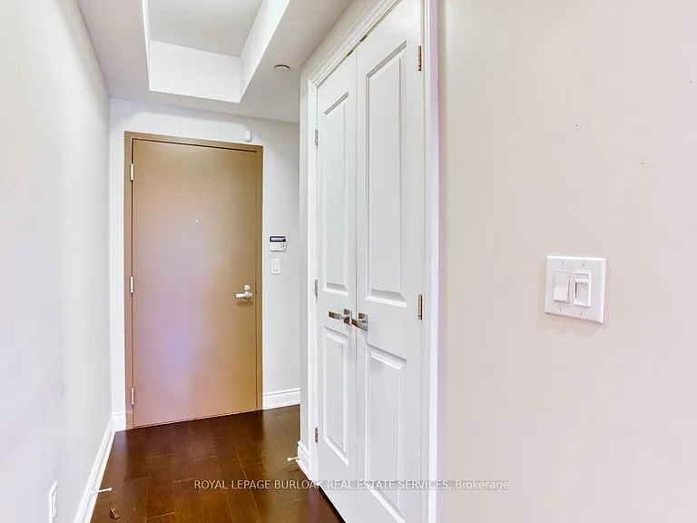 3500 Lakeshore Rd W #219 — Photo 5