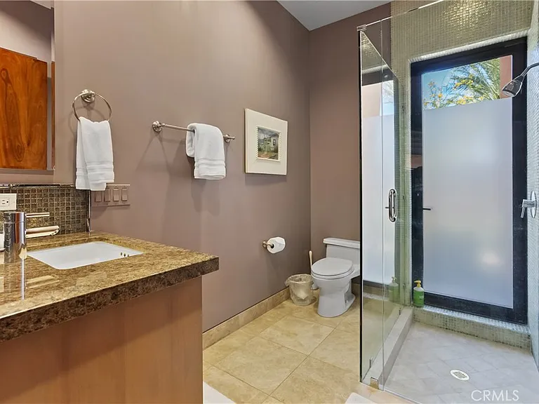 68 Royal Saint Georges Way — Photo 71