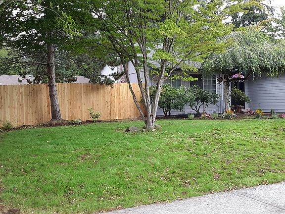 2nd image of 14008 NE 93rd St