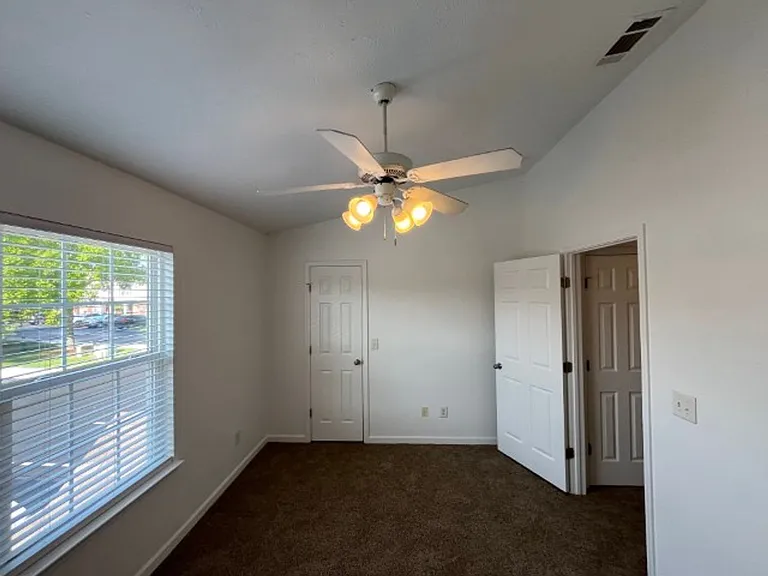 1742 Red Jacket Dr — Photo 8