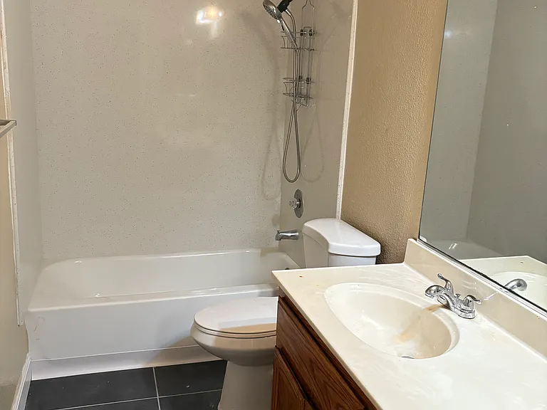 943 Dondra Way — Photo 9