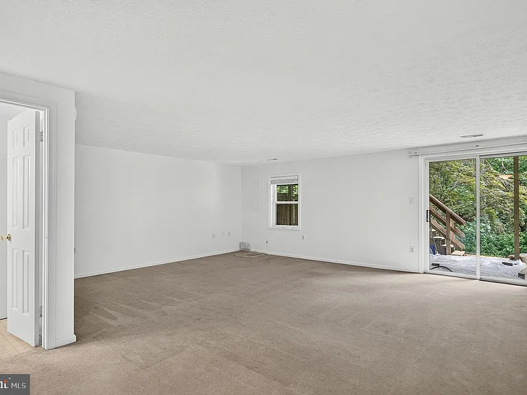 14560 Creek Branch Ct — Photo 36