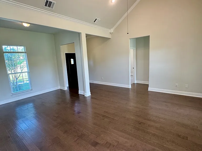 10510 County Road 632 — Photo 3