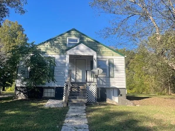 111 Swift Ln, Cunningham, TN 37052