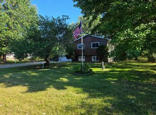 530 156th Ln NW, Andover, MN 55304